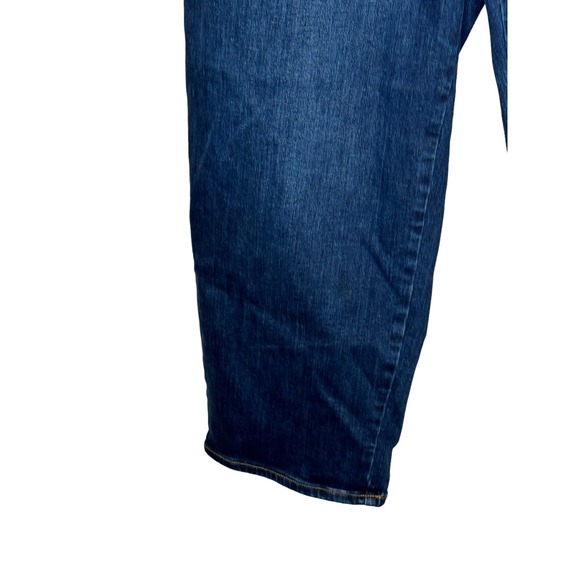 Universal Thread Womens Jeans High-Rise Loose Fit Straight Leg Denim Blue Sz. 18 - Picture 3 of 10
